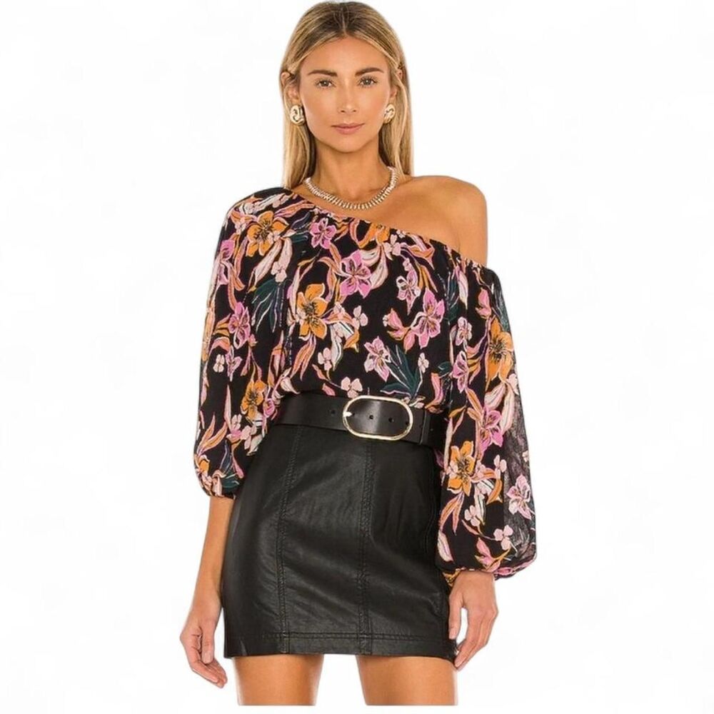 House of Harlow 1960 Black Floral One-Shoulder Blouse